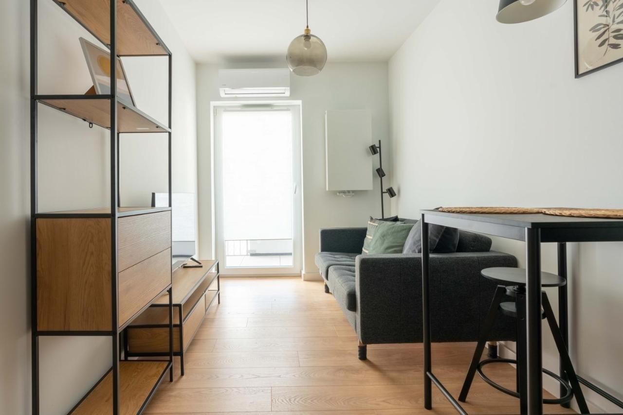 Aparthotel Weissa 7 Cracovia Esterno foto