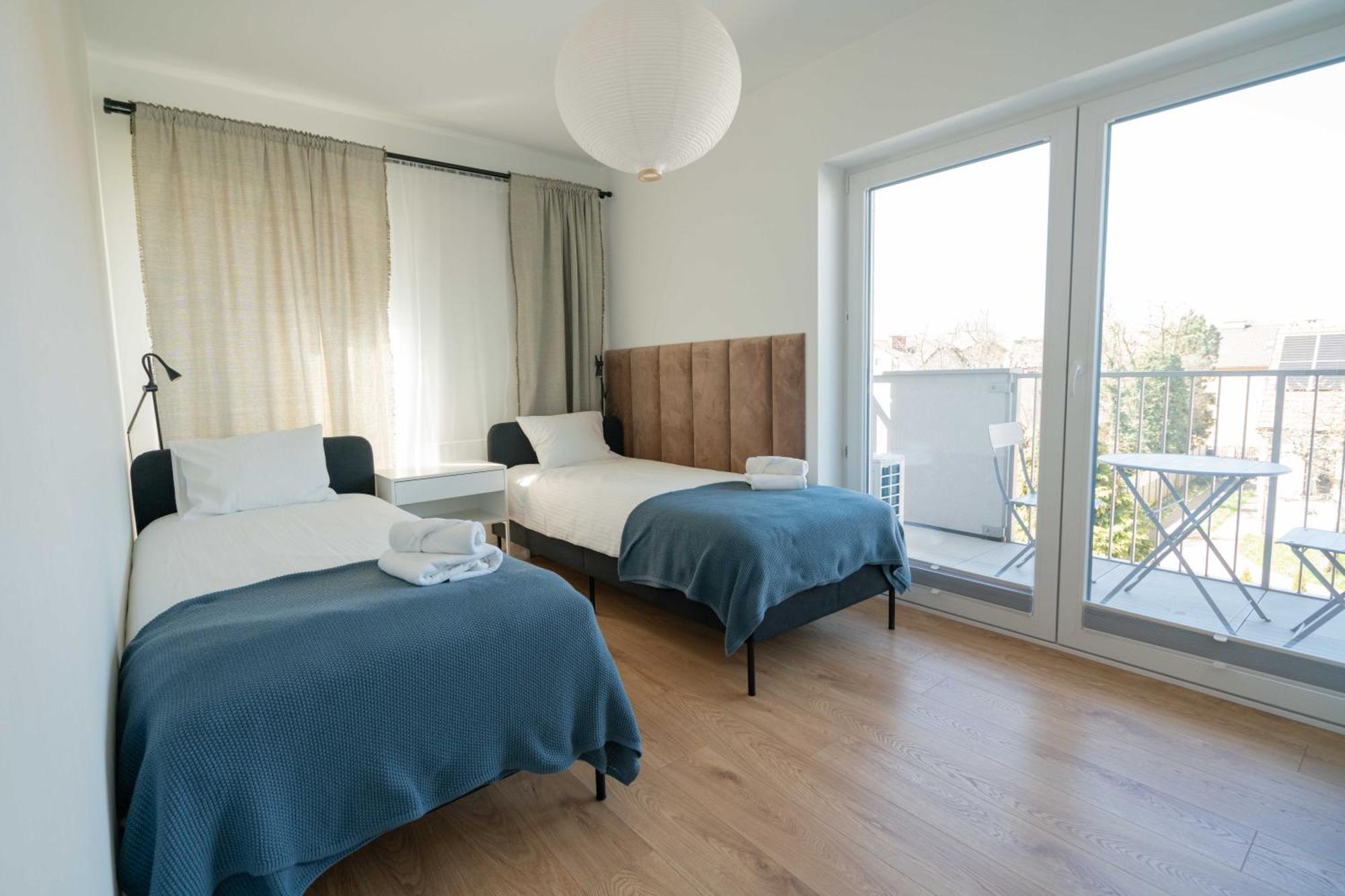 Aparthotel Weissa 7 Cracovia Esterno foto