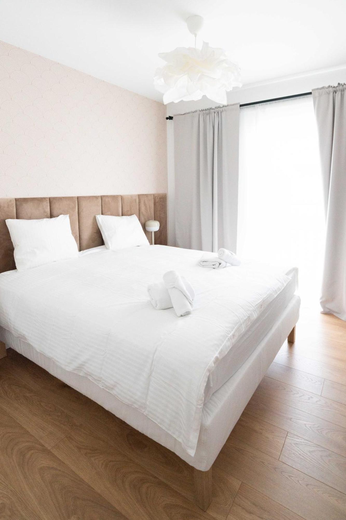 Aparthotel Weissa 7 Cracovia Esterno foto